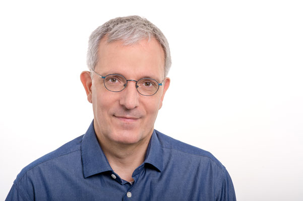 Nachricht an den NEUERTITZ Verlag